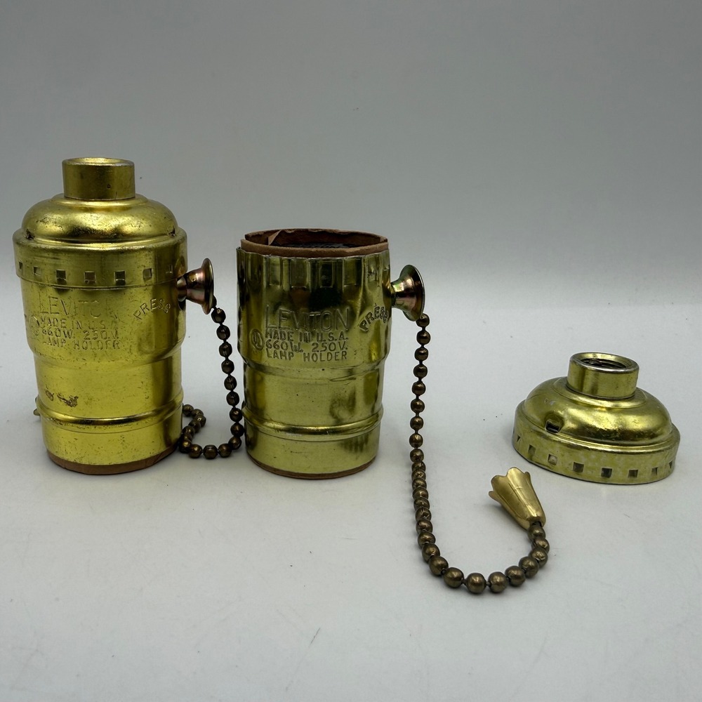 Leviton Vintage Brass Pull Chain Lamp Sockets 660W 250V Made in USA Lot of 2
